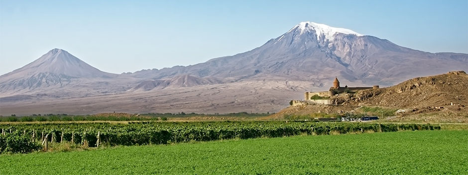Гора арарат фото со стороны